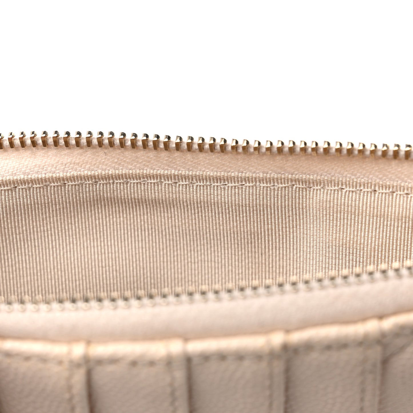 Caviar Quilted Classic iPhone Pouch Light Beige