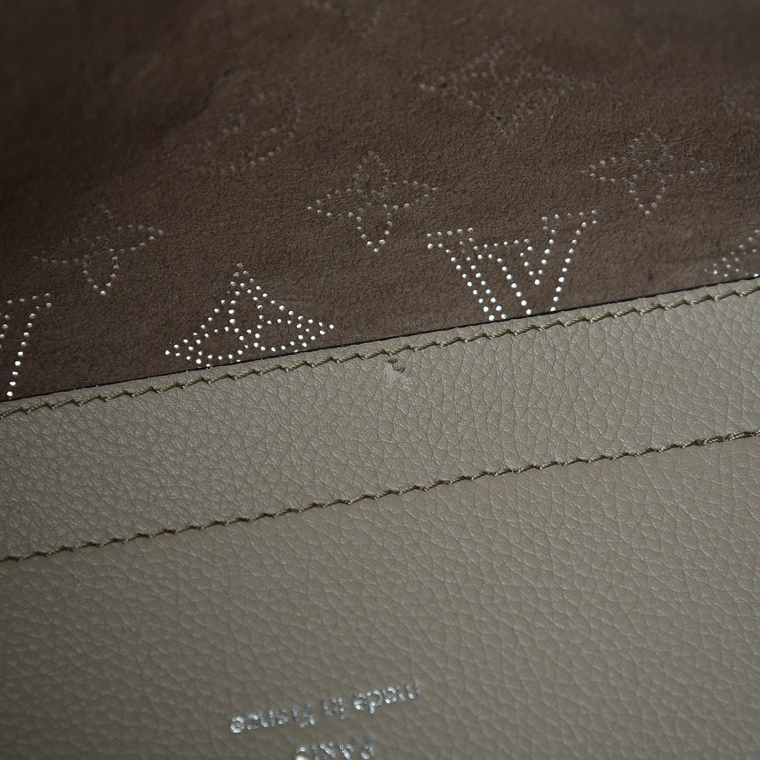 Louis Vuitton Mahina Hina PM Galet 14 of 23