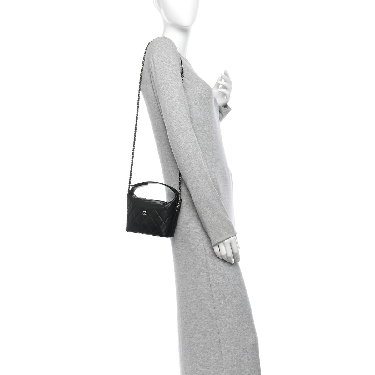 Caviar Quilted Hobo Clutch With Chain Black