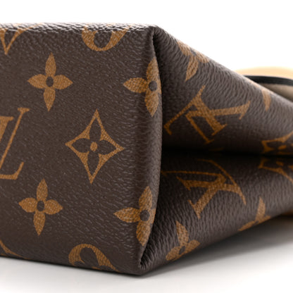 Louis Vuitton Monogram Locky BB Creme 9 of 10