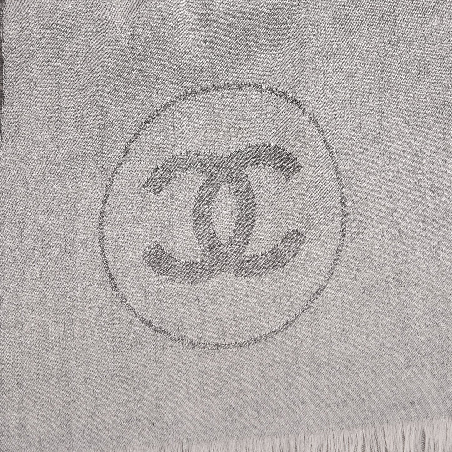 Cashmere Airplane Shawl Grey White
