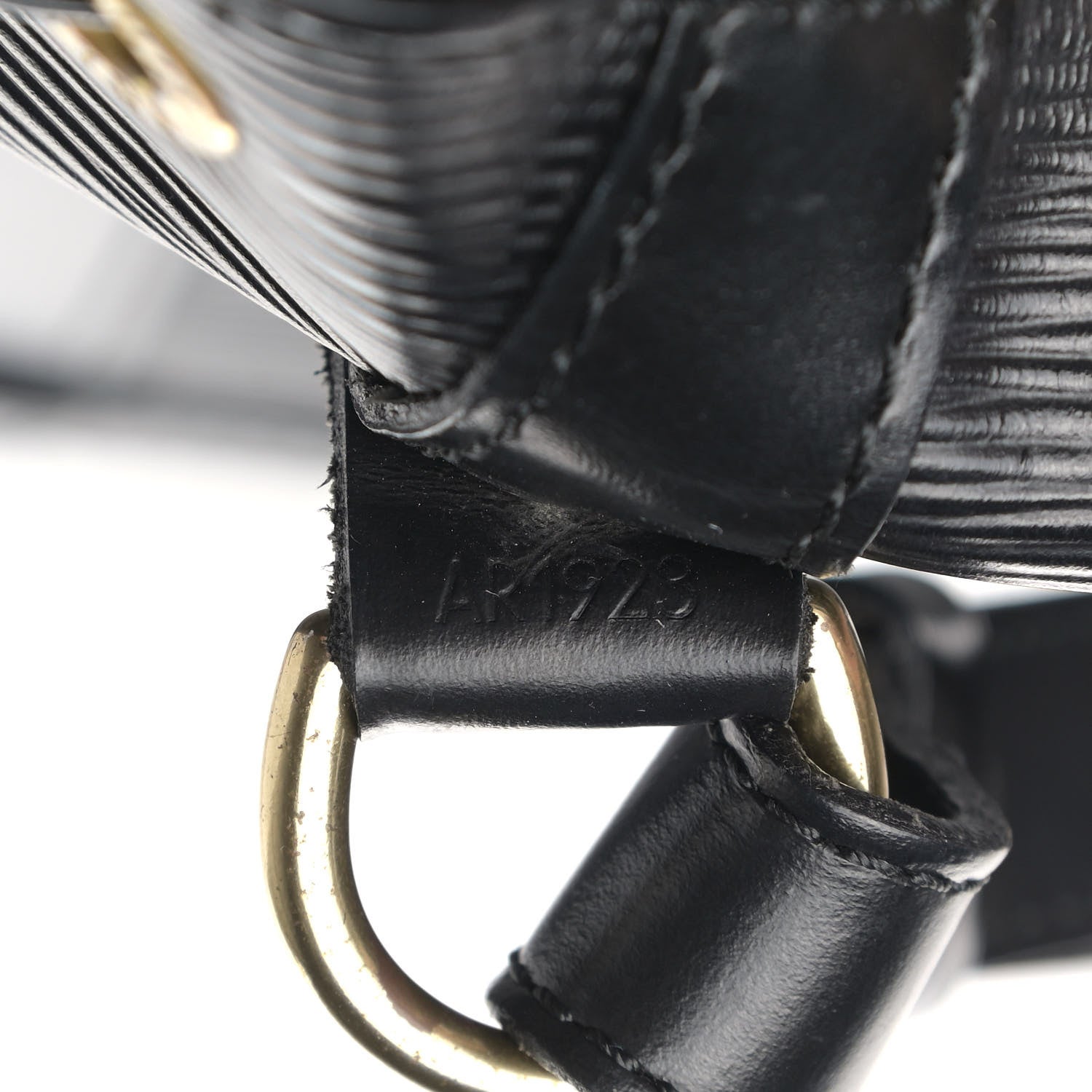 Louis Vuitton Epi Noe Black 7 of 16