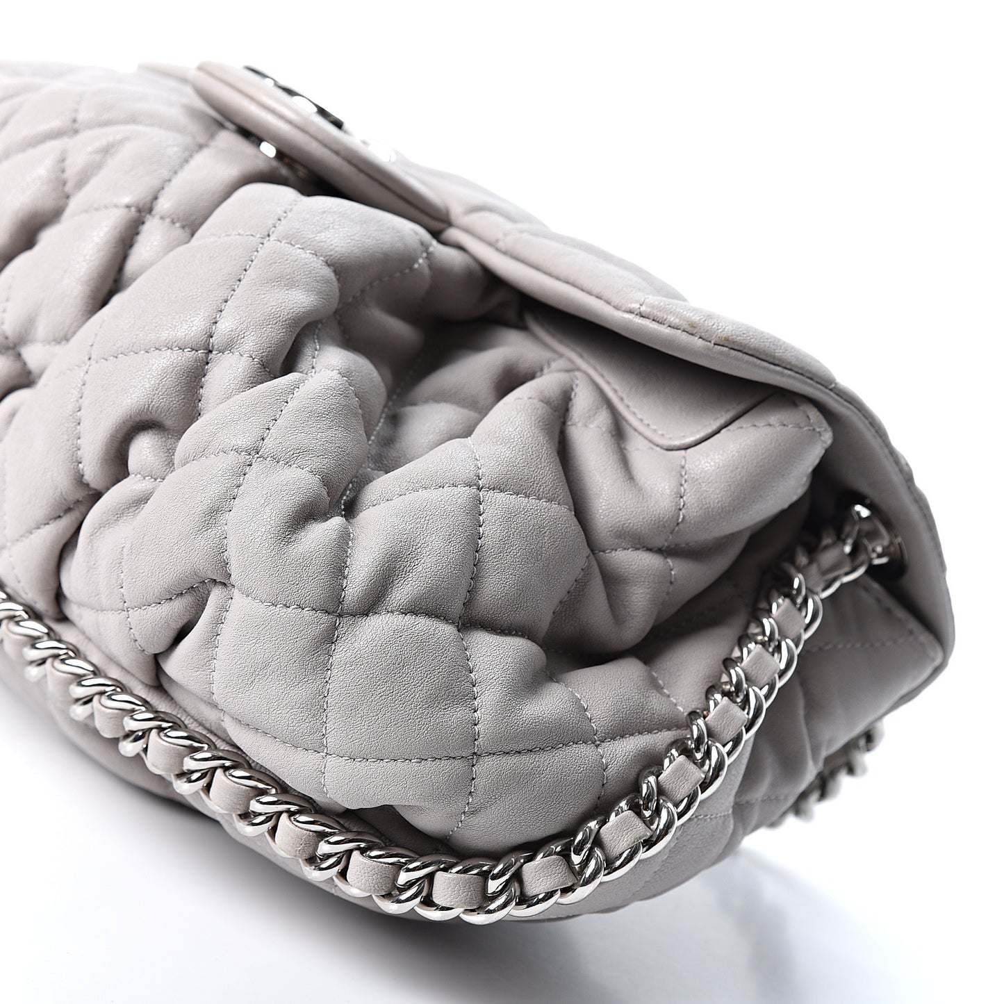 Washed Lambskin Quilted Medium Chain Around Messenger Grey