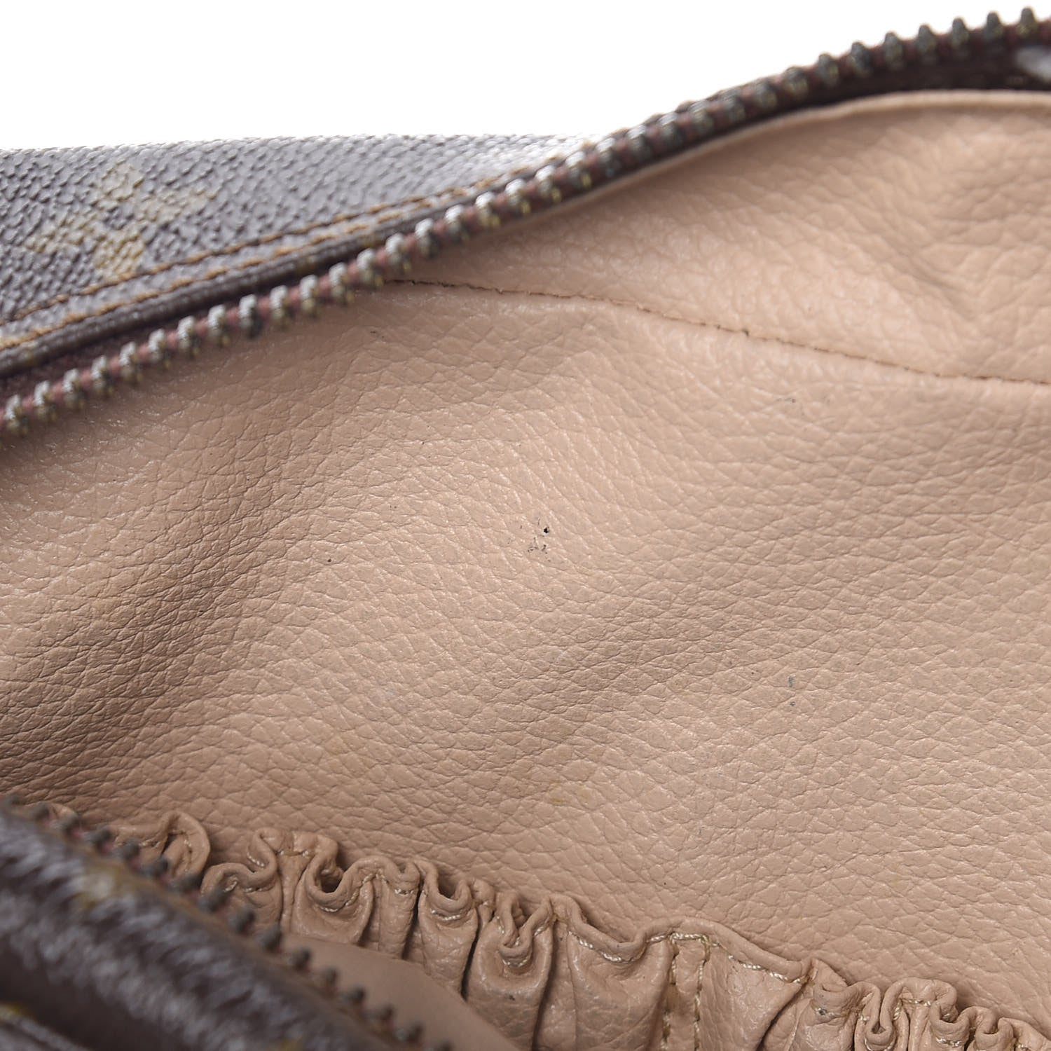 Louis Vuitton Monogram Trousse Toilette 28 14 of 19