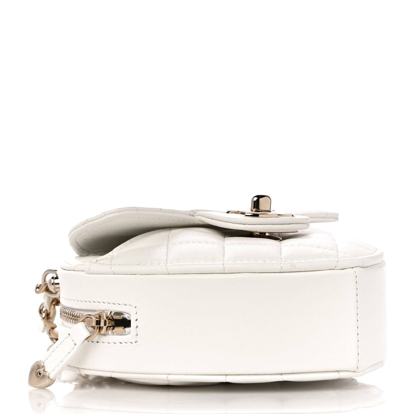 Lambskin Quilted CC In Love Heart Clutch With Chain White