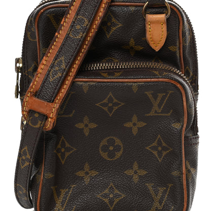 Louis Vuitton Monogram Amazone PM 7 of 20