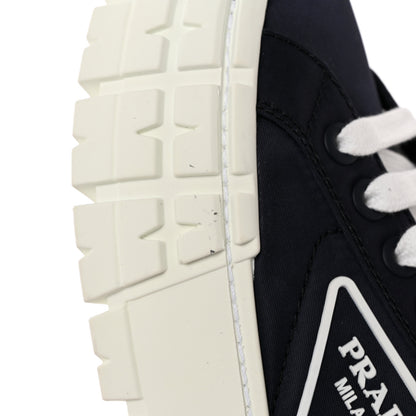 Prada Re-Nylon Gabardine Triangle Logo Double Wheel 50mm Sneakers 37.5 Bleu 9 of 10