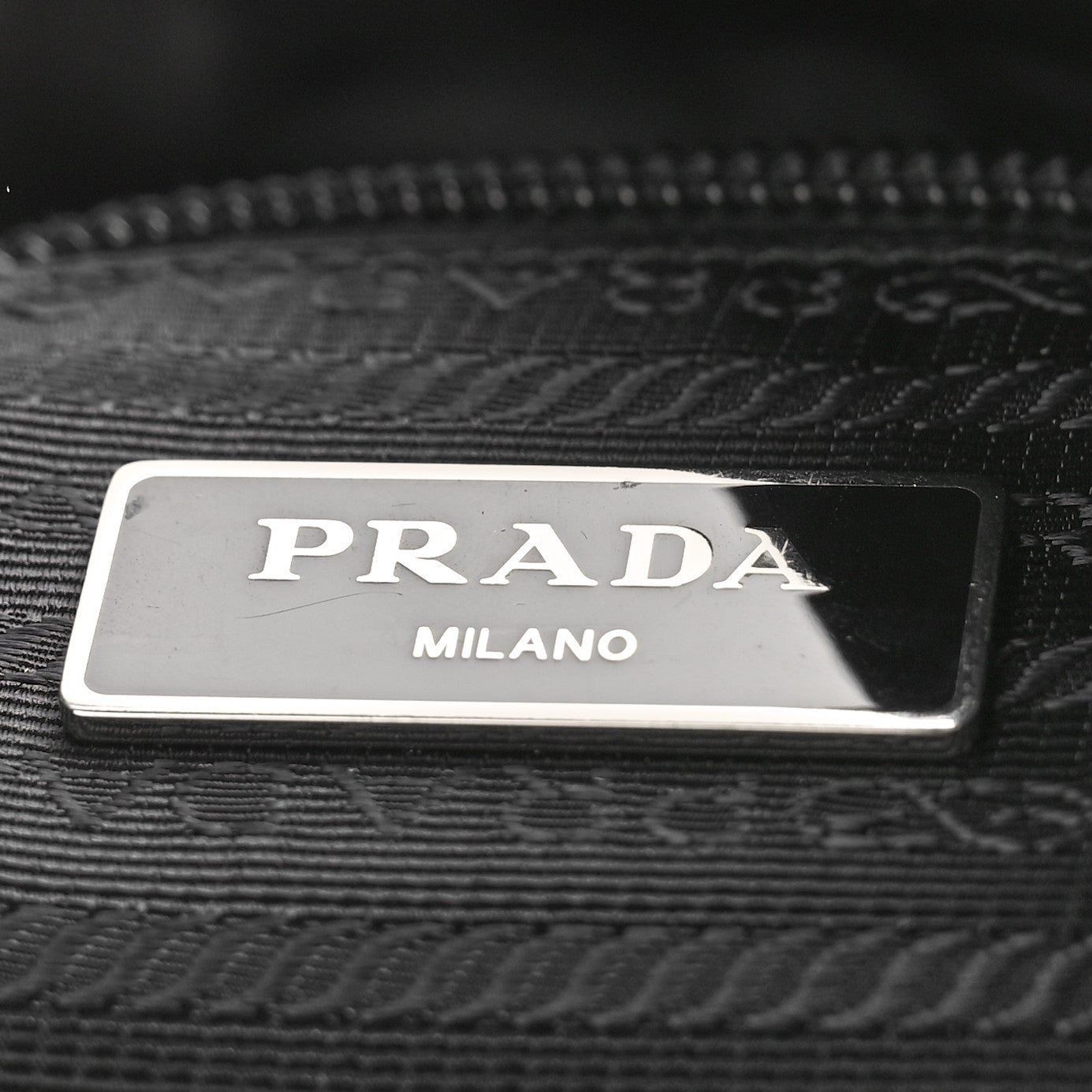 Tessuto Nylon Saffiano Vela Tote Black