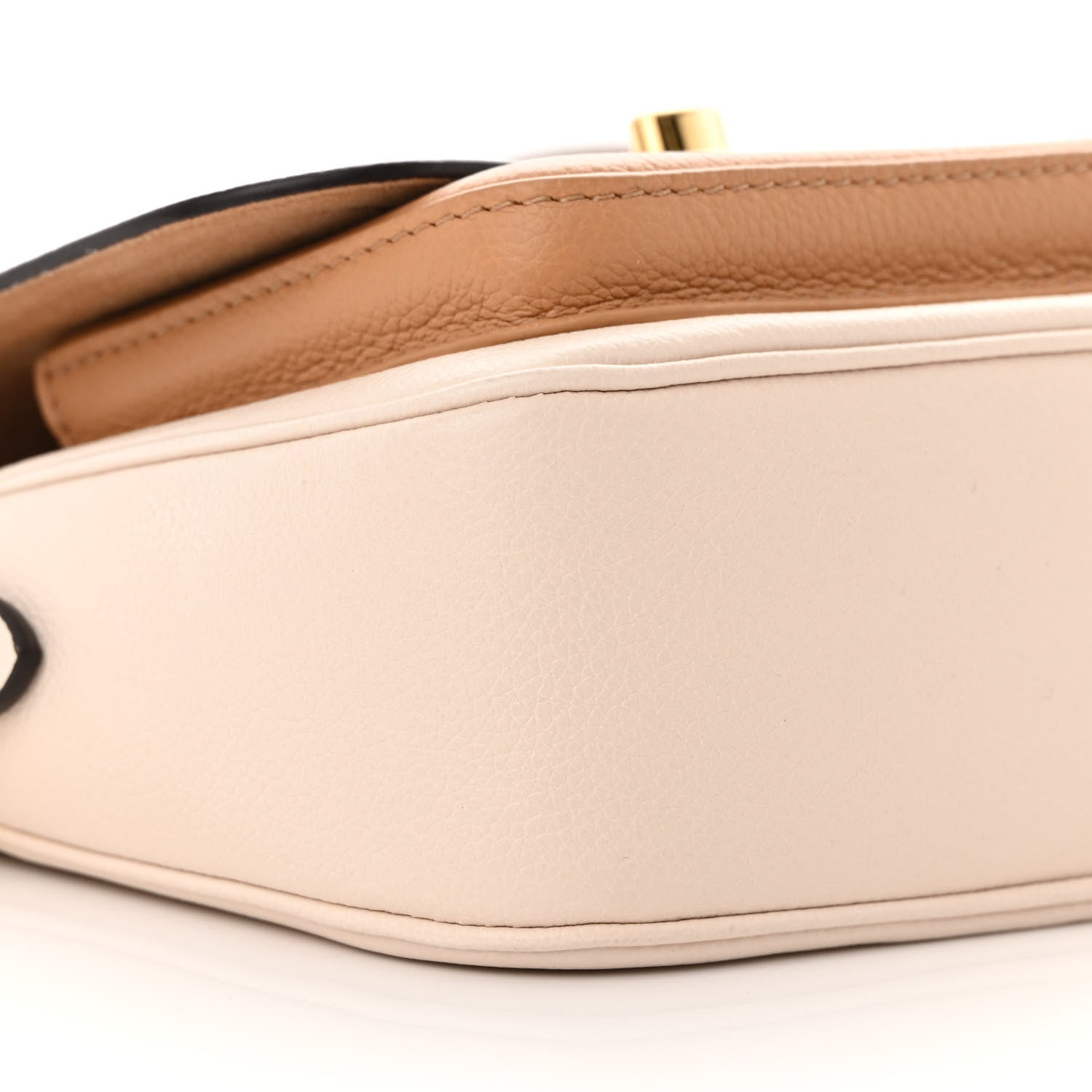 Louis Vuitton Grained Calfskin Lockme Tender Quartz 8 of 10