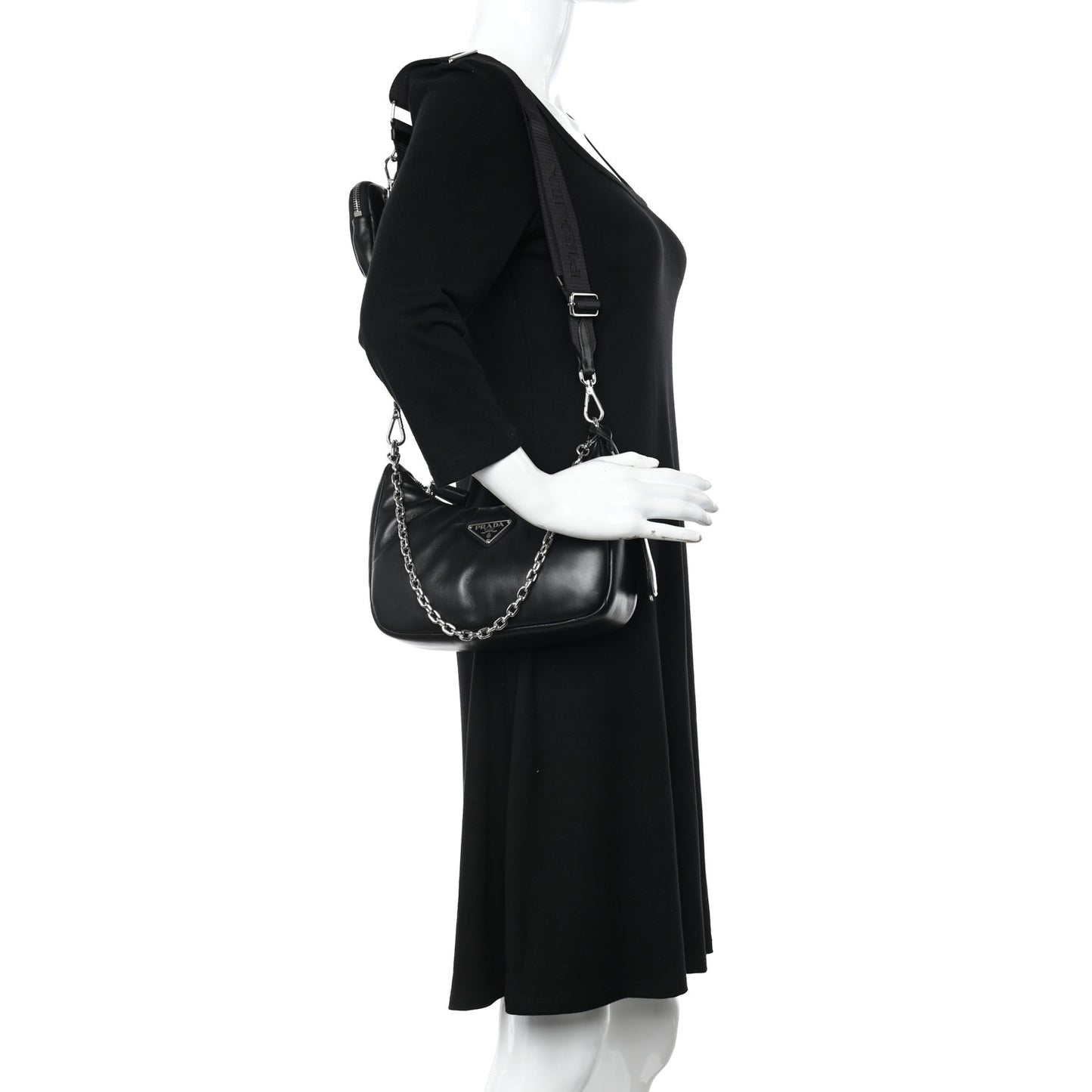 Nappa Soft Padded Re-Edition 2005 Shoulder Bag Black