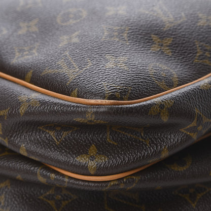 Louis Vuitton Monogram Reporter GM 13 of 20