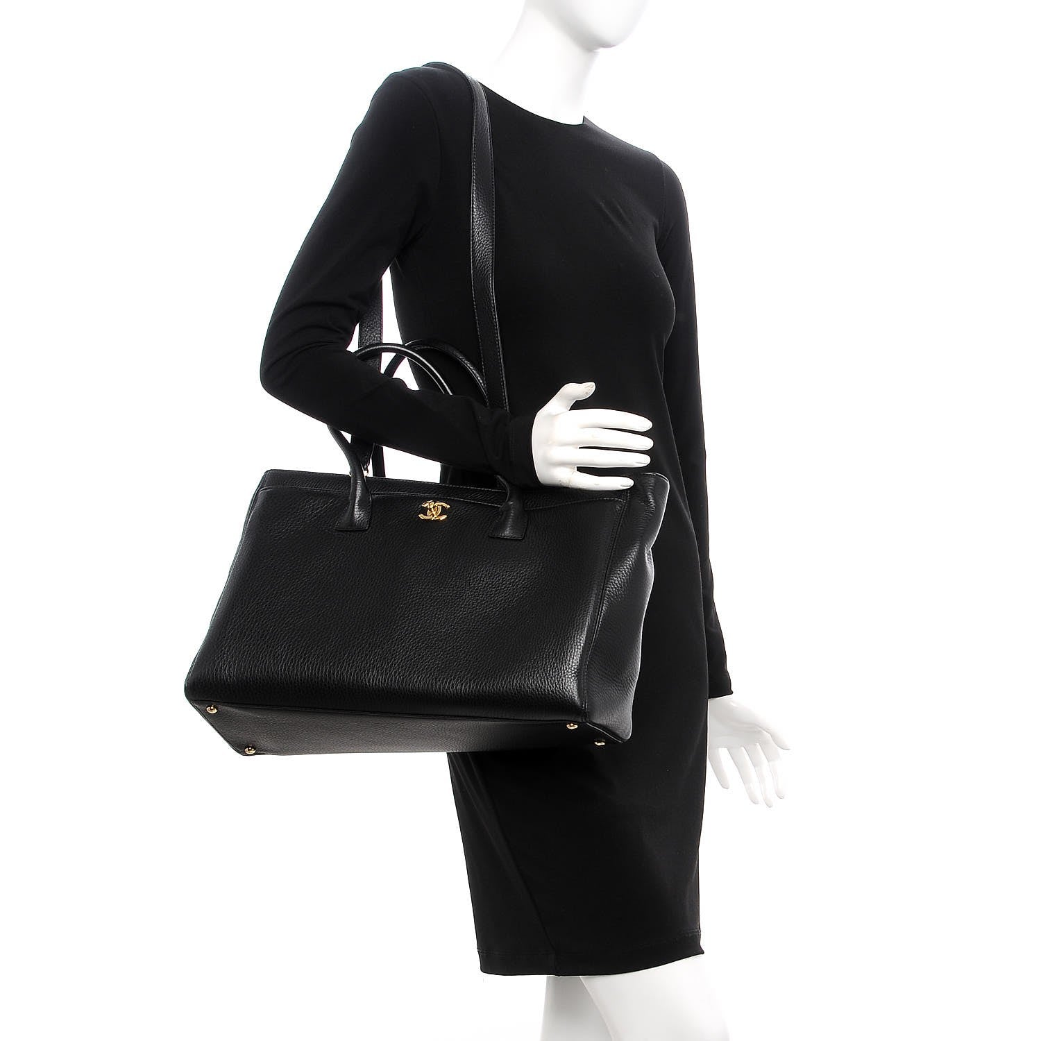 Chanel Calfskin XL Cerf Tote Black 2 of 10