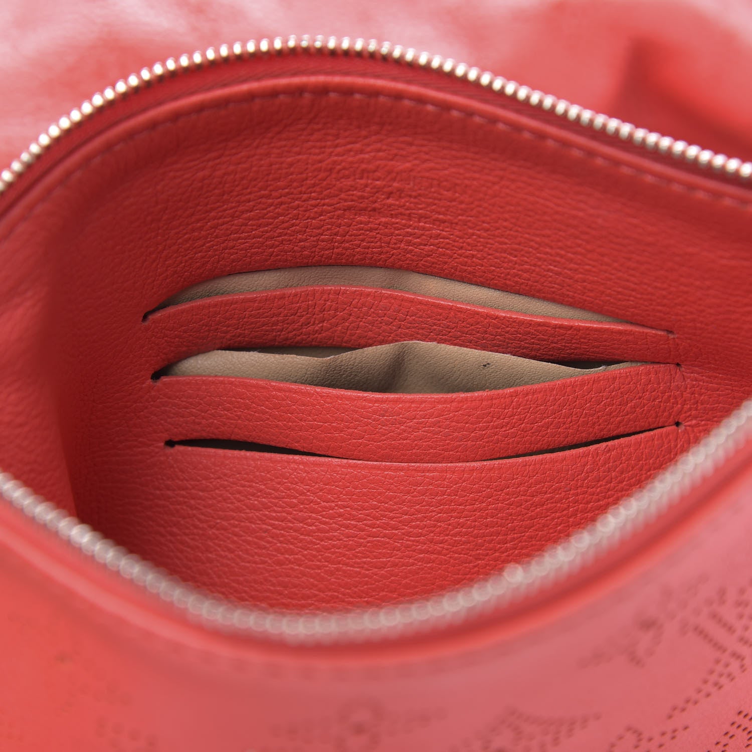 Louis Vuitton Mahina Selene MM Corail 10 of 10