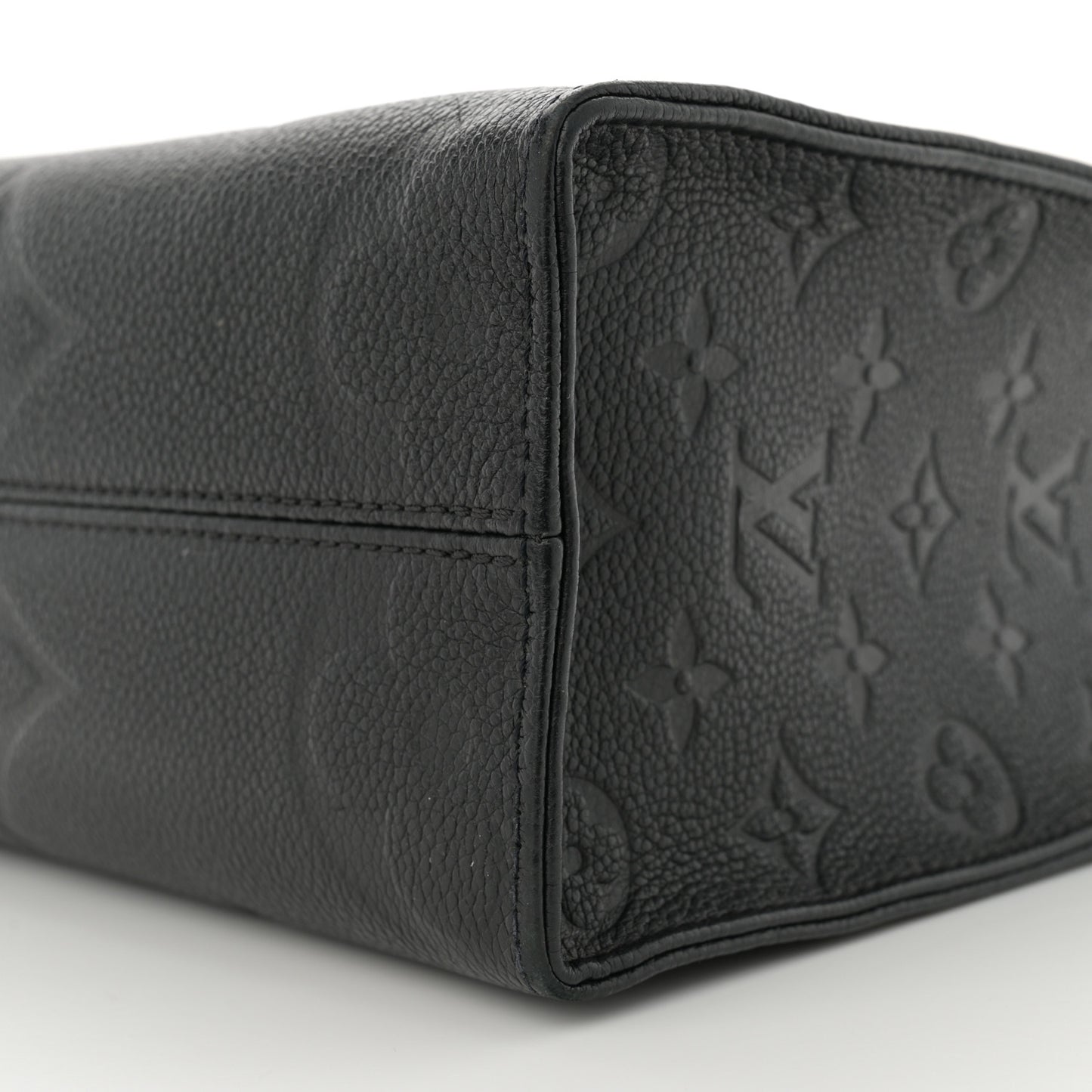 Empreinte Monogram Giant Onthego PM Black