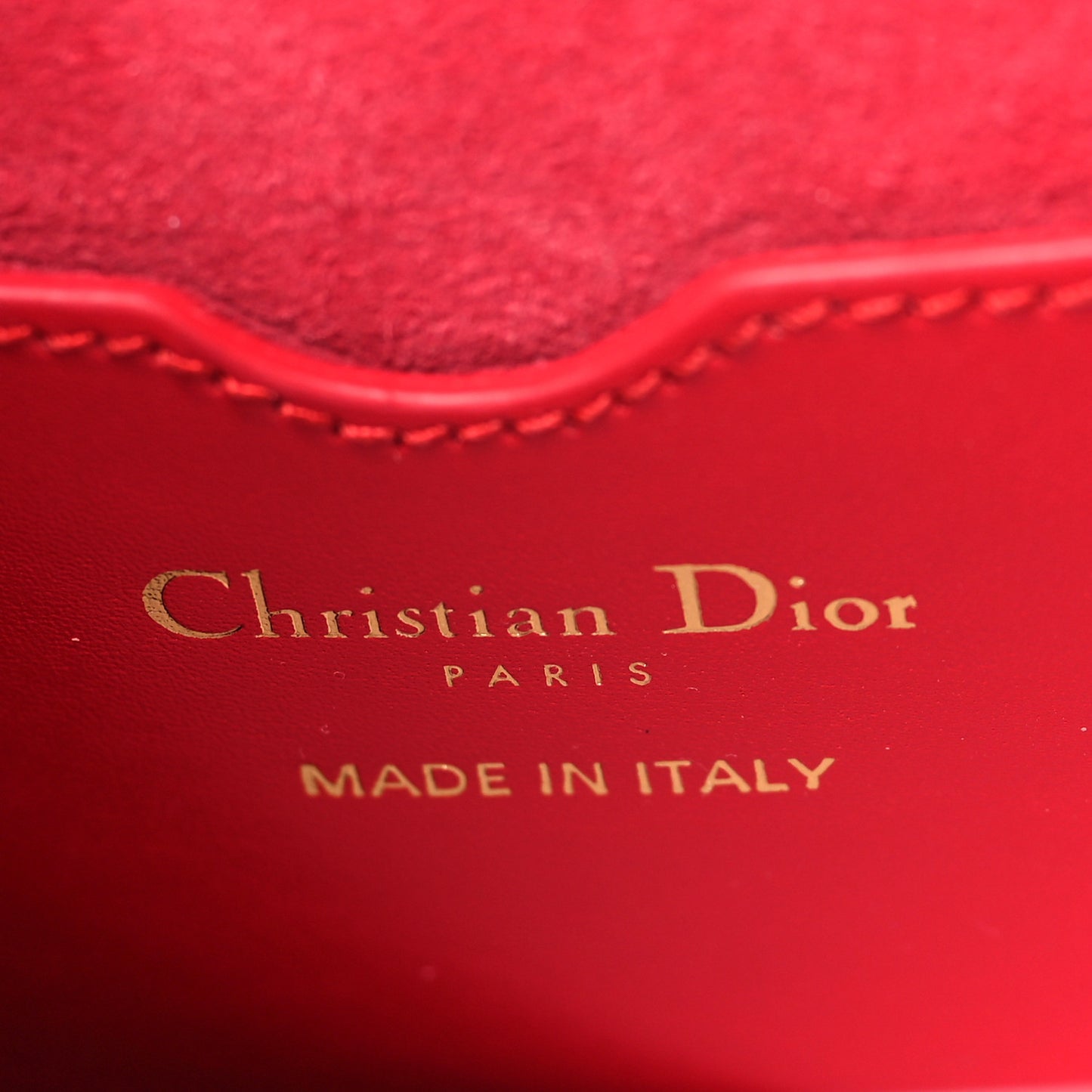 Box Calfskin Medium Bobby Flap Raspberry