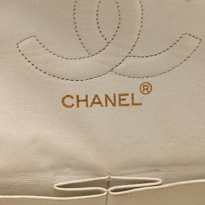 Chanel Lambskin Quilted Medium Double Flap White 7 of 15