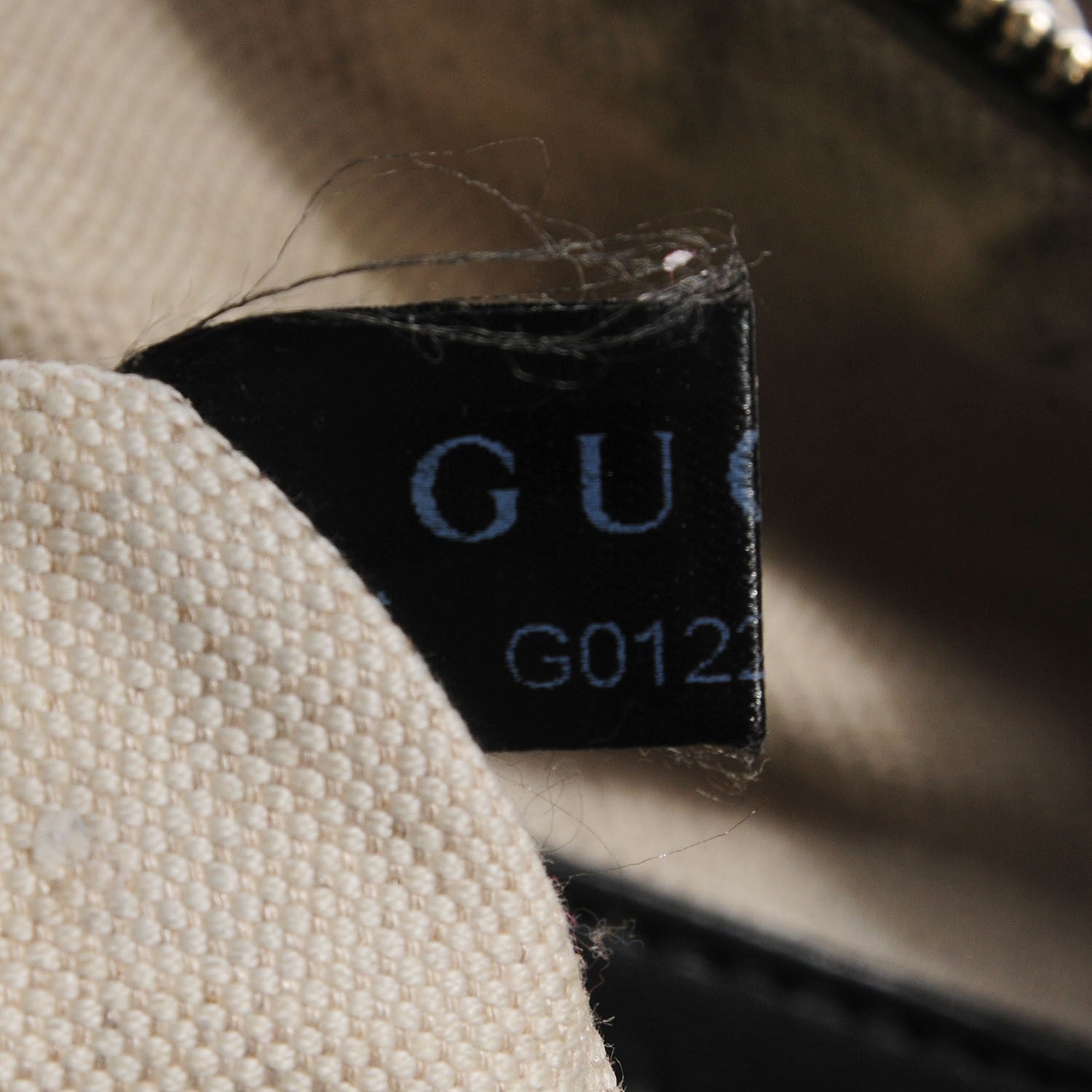 Gucci Calfskin Microguccissima Trim Medium Boston Black 8 of 9