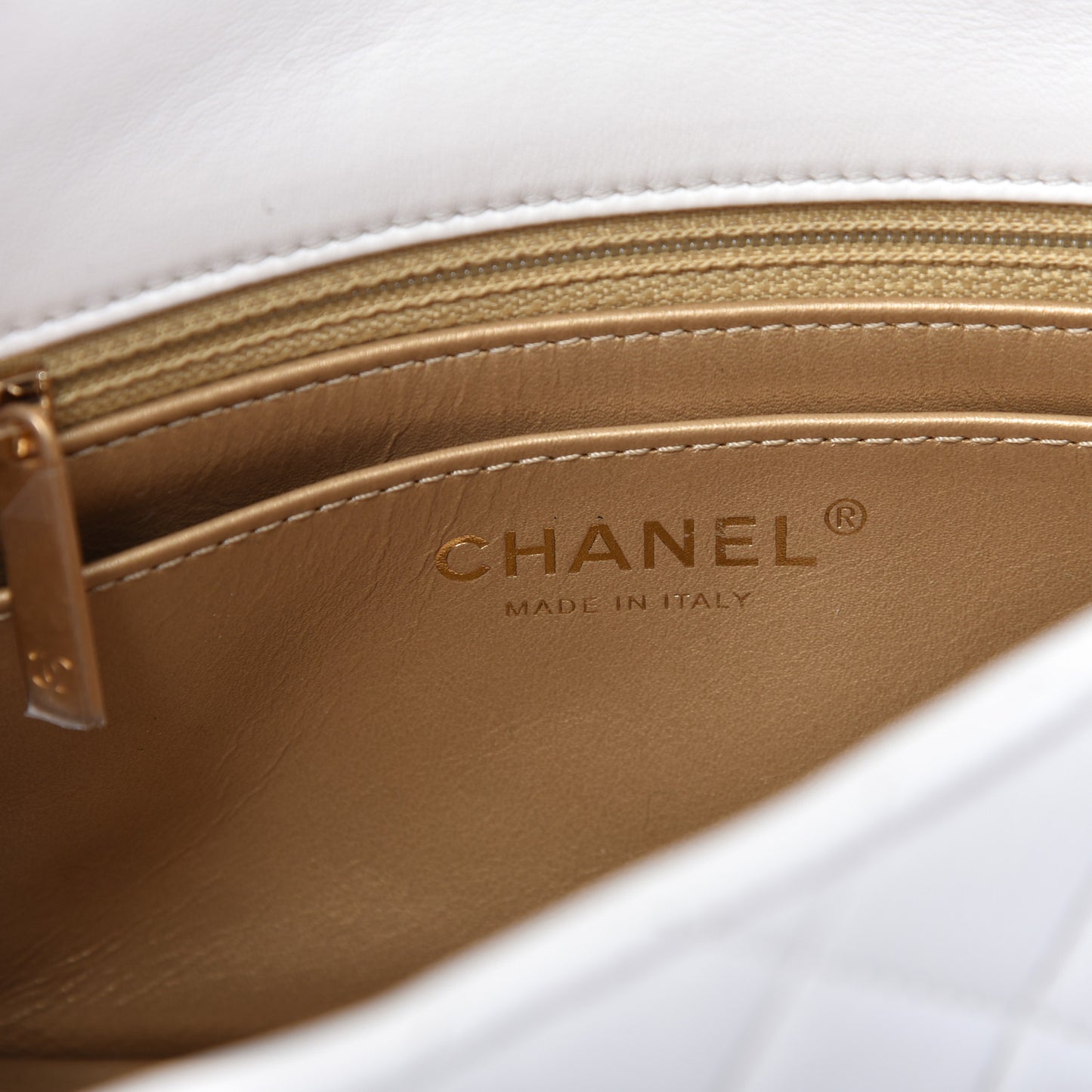 Lambskin Quilted Mini Pearl Crush Flap White