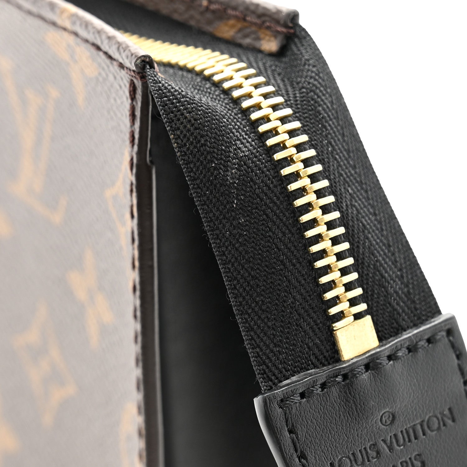 Louis Vuitton Monogram Poche Toilette NM 8 of 8