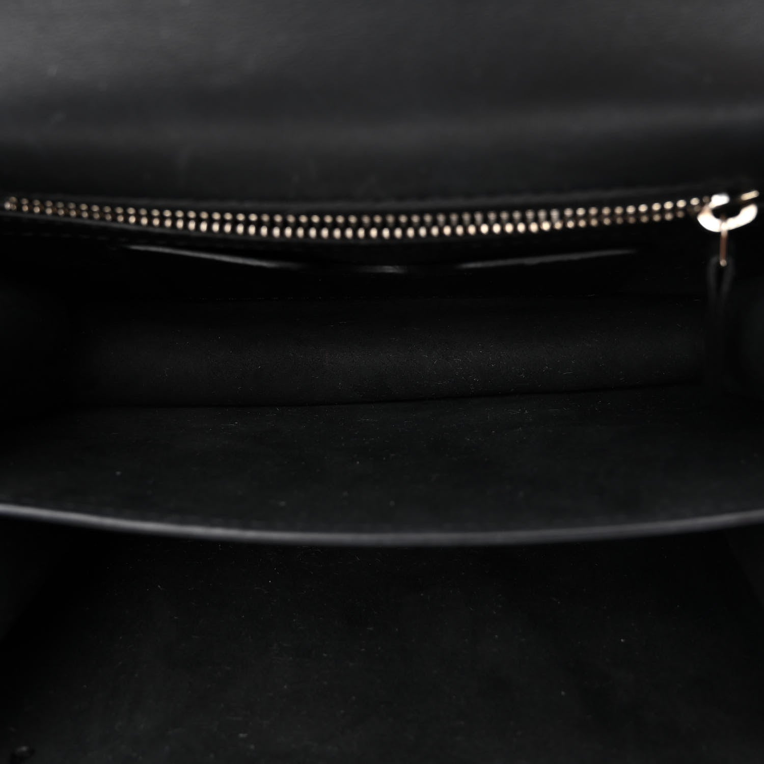 Alexander McQueen Lambskin Quilted Knuckle Shoulder Bag Black 5 of 9