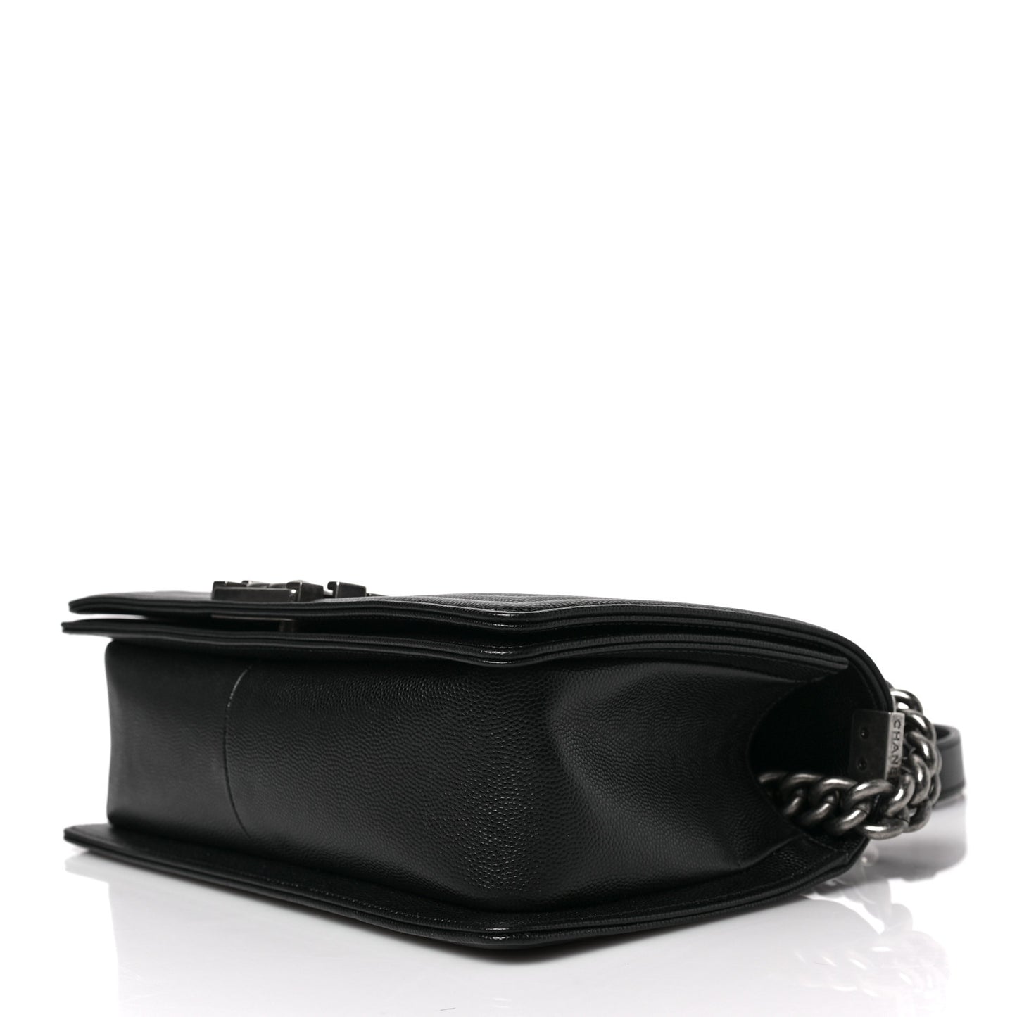 Caviar Quilted Medium Boy Flap Black