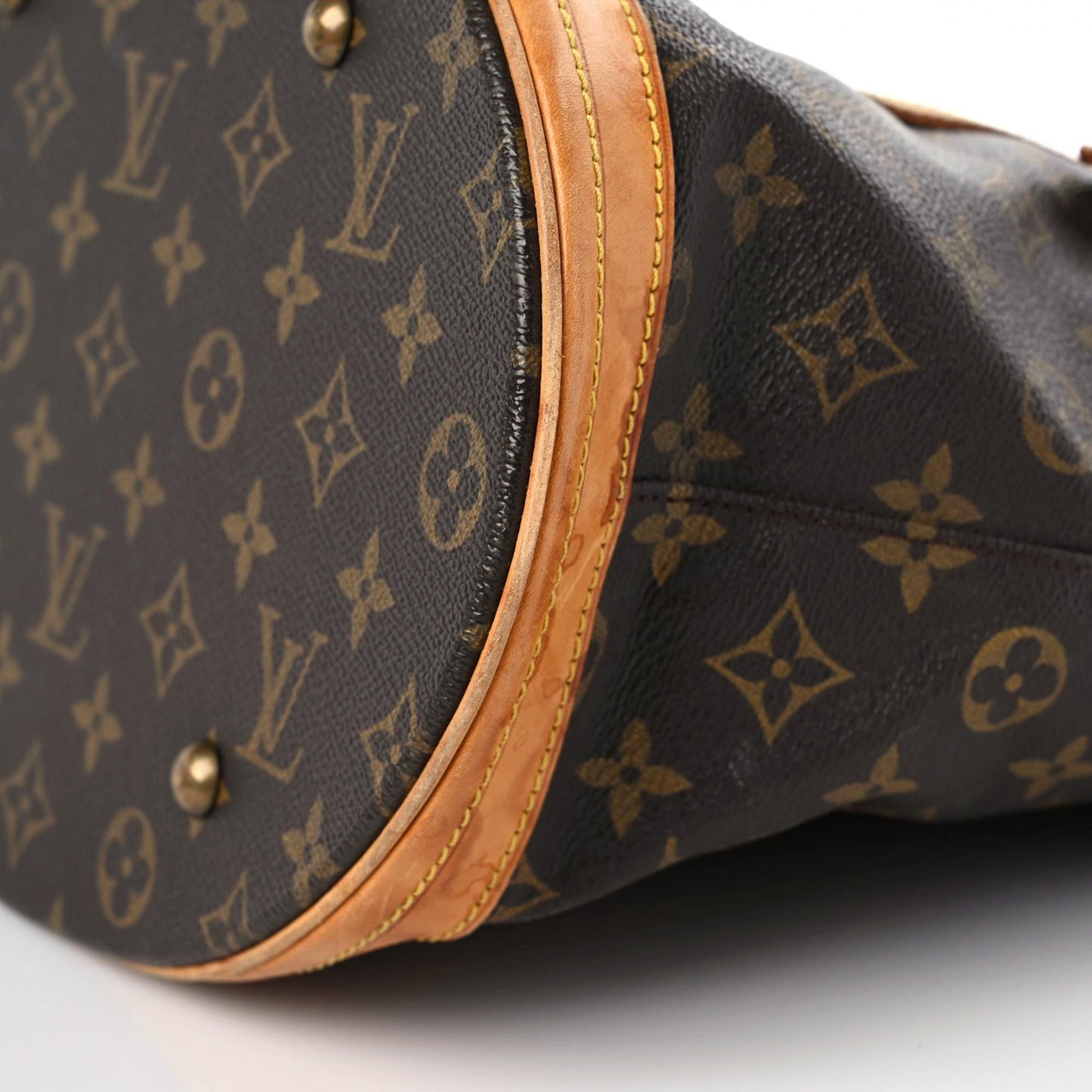 Monogram Bucket 27
