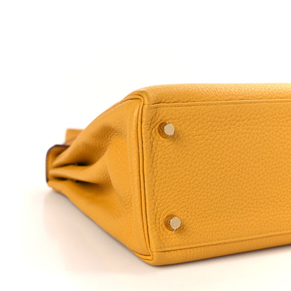 Hermes Togo Kelly Retourne 28 Jaune Ambre 8 of 9