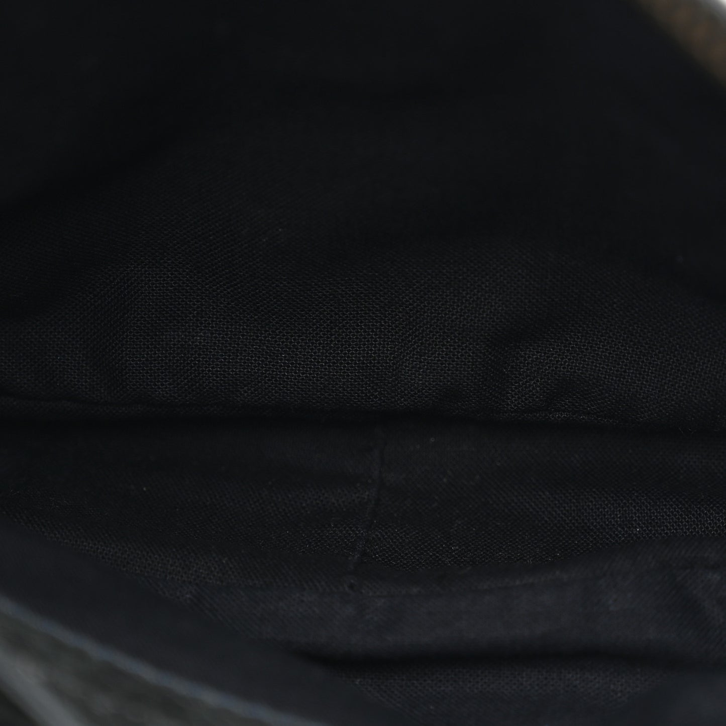 Agneau Classic Hardware Shoulder Bag Black
