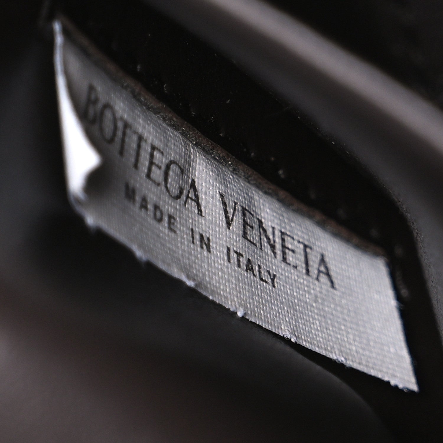 Bottega Veneta Calfskin Intrecciato Bang Bang Vanity Case Fondant 7 of 11