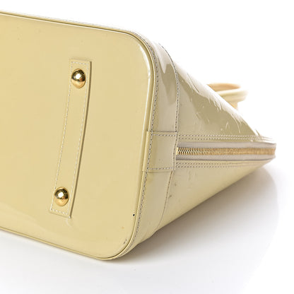 Louis Vuitton Vernis Alma MM Blanc Corail 14 of 15
