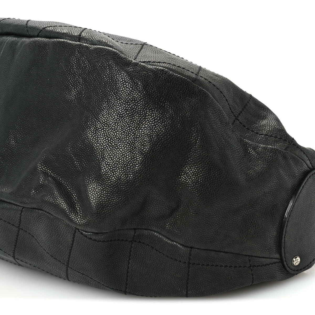 Caviar Stitched Outdoor Ligne Hobo Black