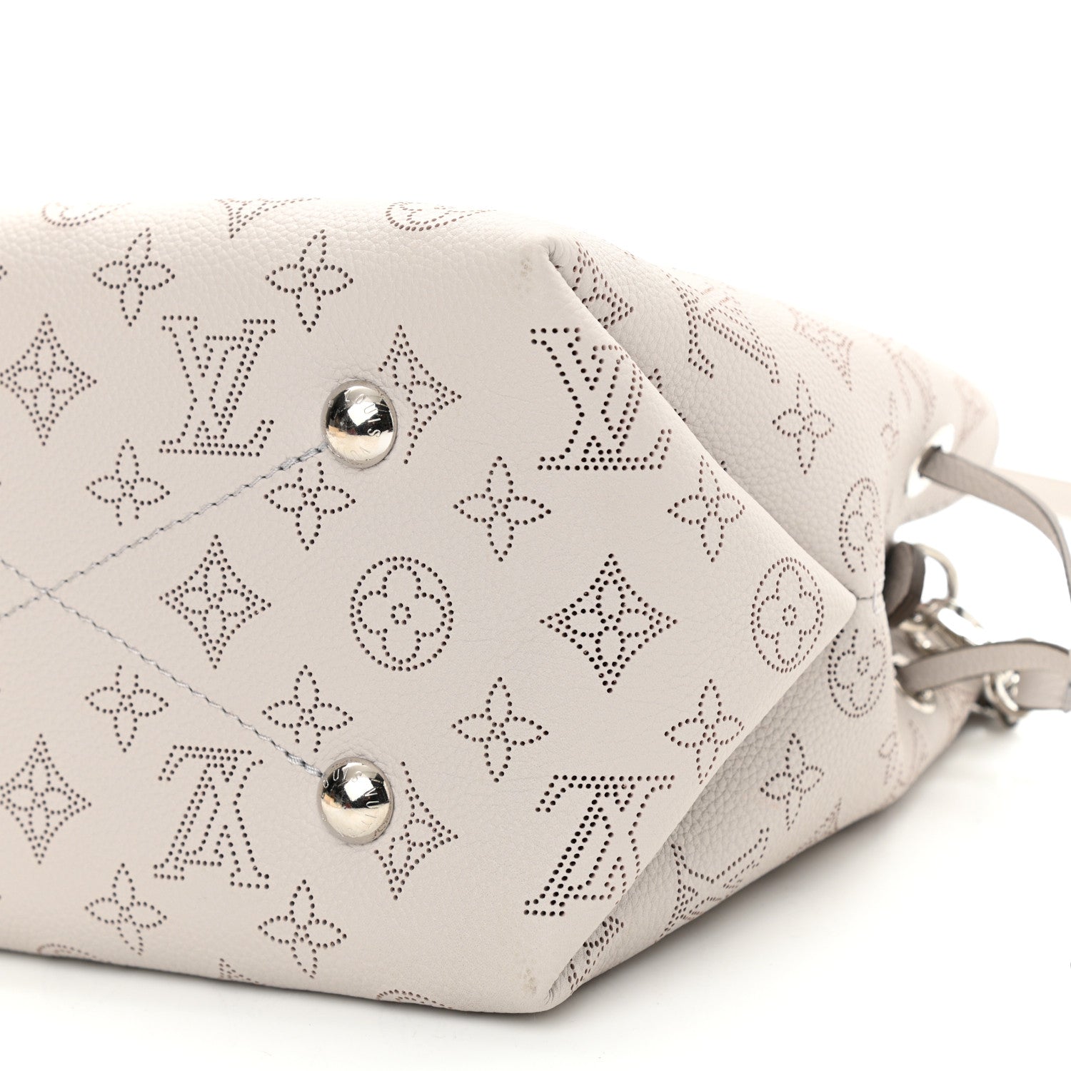 Louis Vuitton Mahina Bella Brume 8 of 11