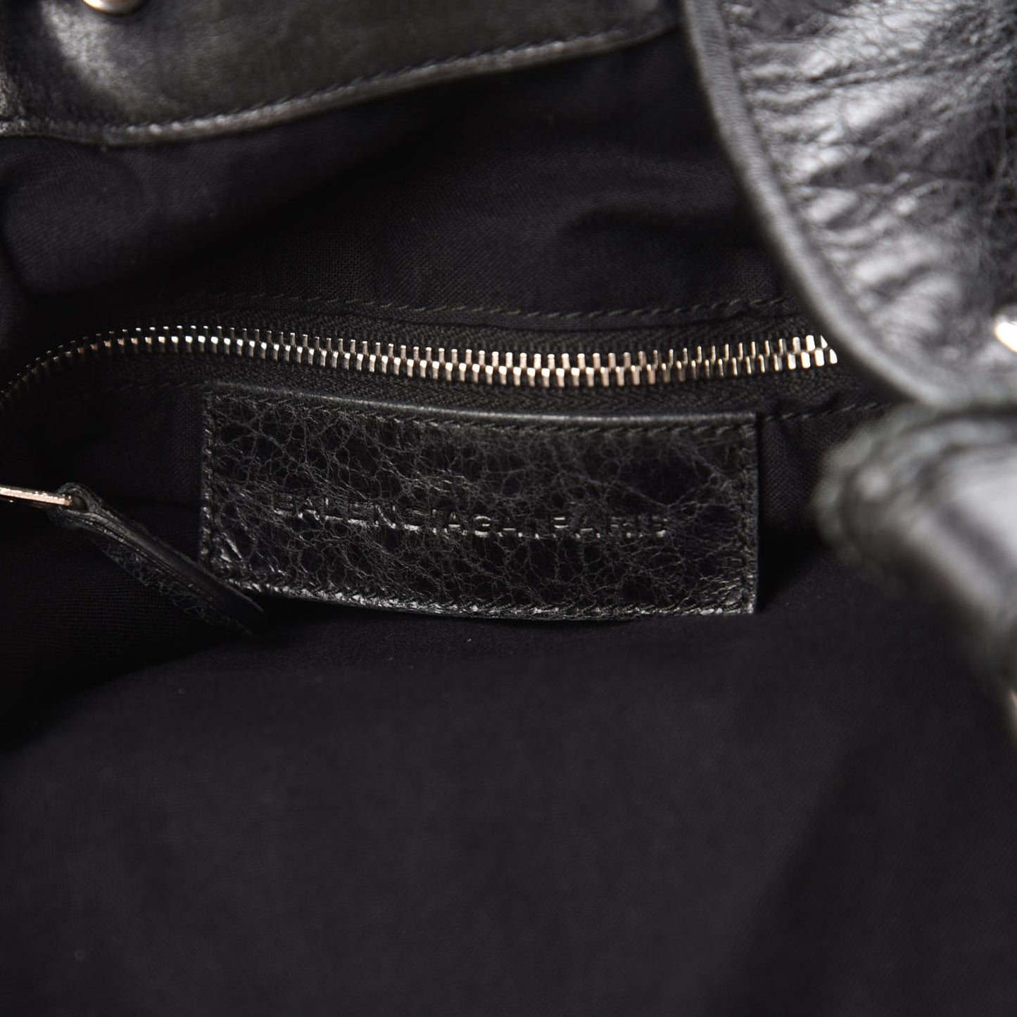 Agneau Giant Brogues Hardware Pompon Black