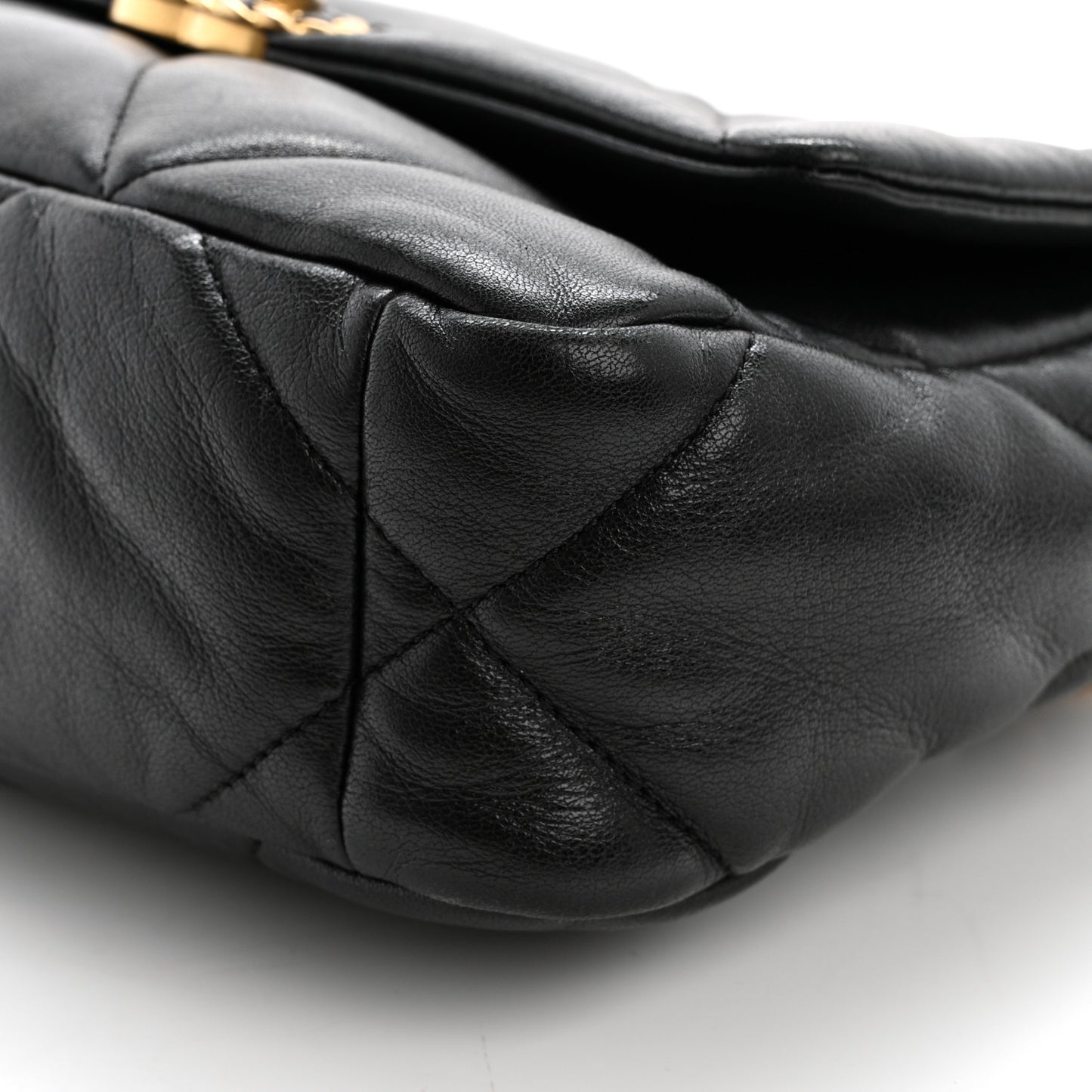 Goatskin Quilted Medium Chanel 19 Flap Black