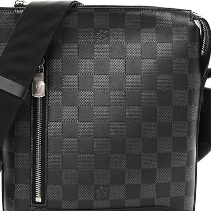 Louis Vuitton Damier Infini Discovery Messenger BB Onyx 7 of 9