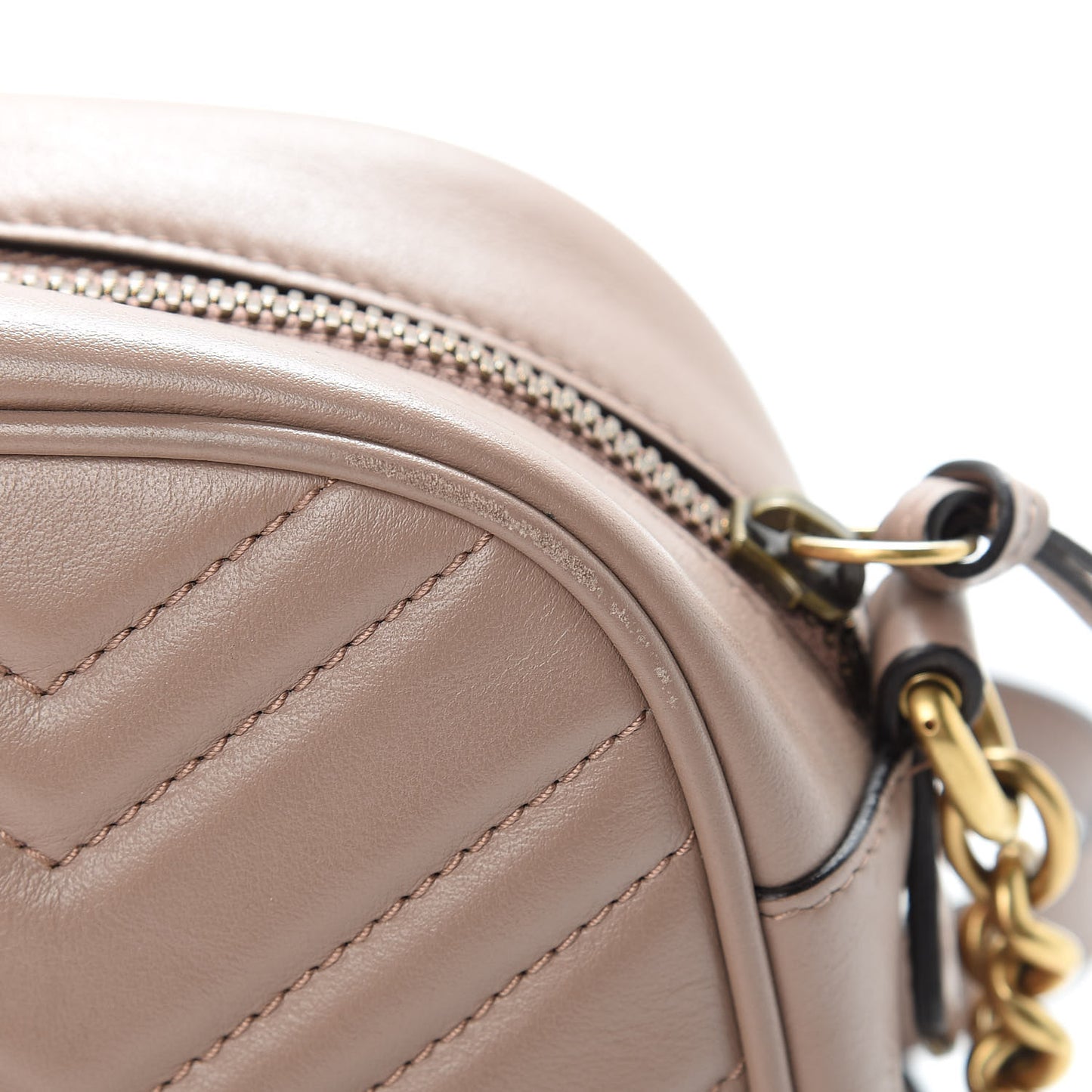 Calfskin Matelasse Small GG Marmont Chain Shoulder Bag Porcelain Rose