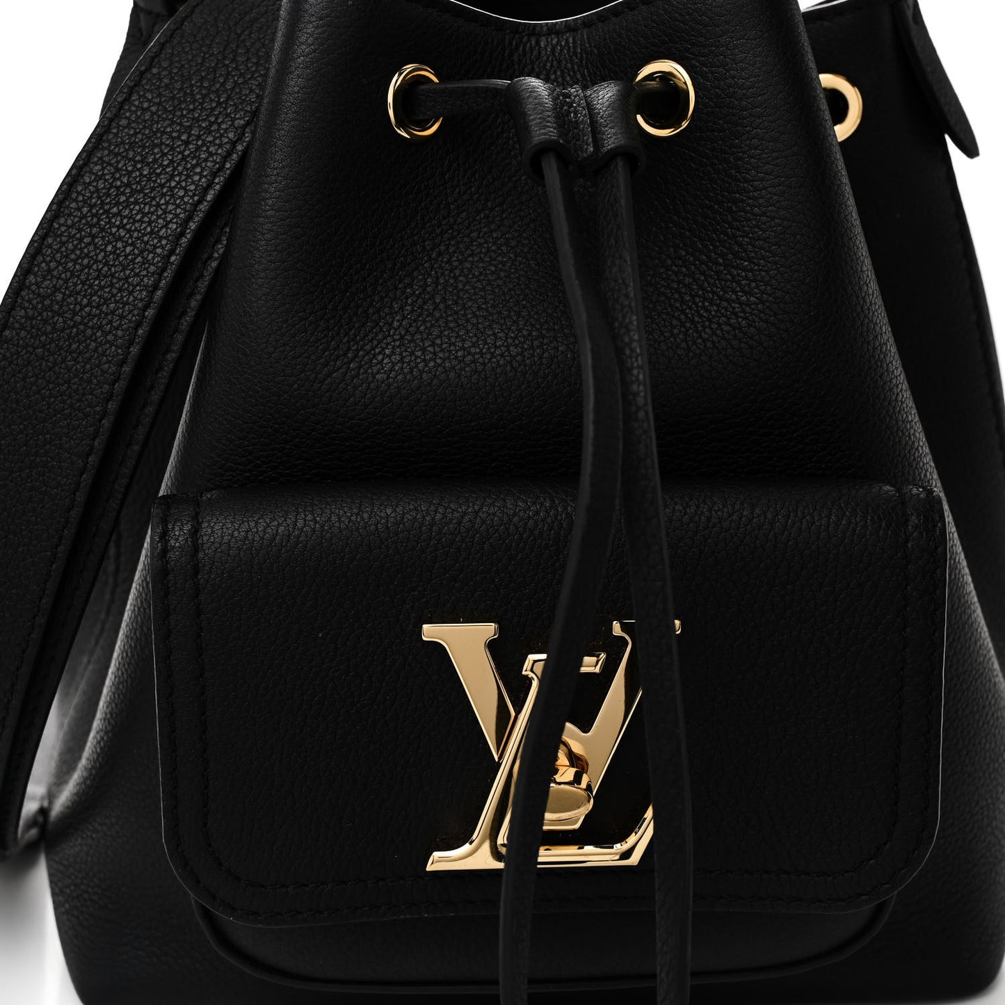 Calfskin Lockme Bucket MM Black