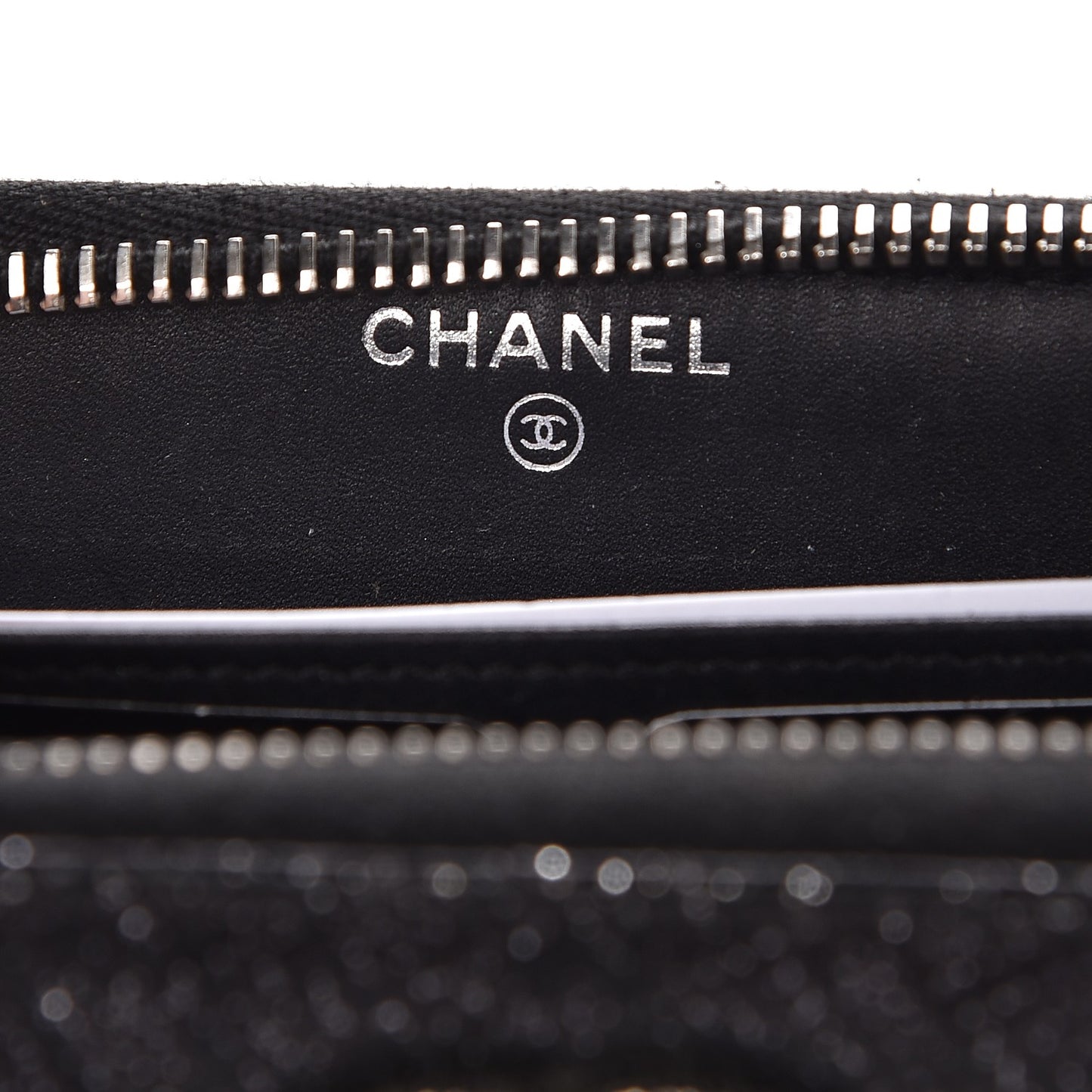Glittered Calfskin Quilted Large Gusset Zip Wallet Black