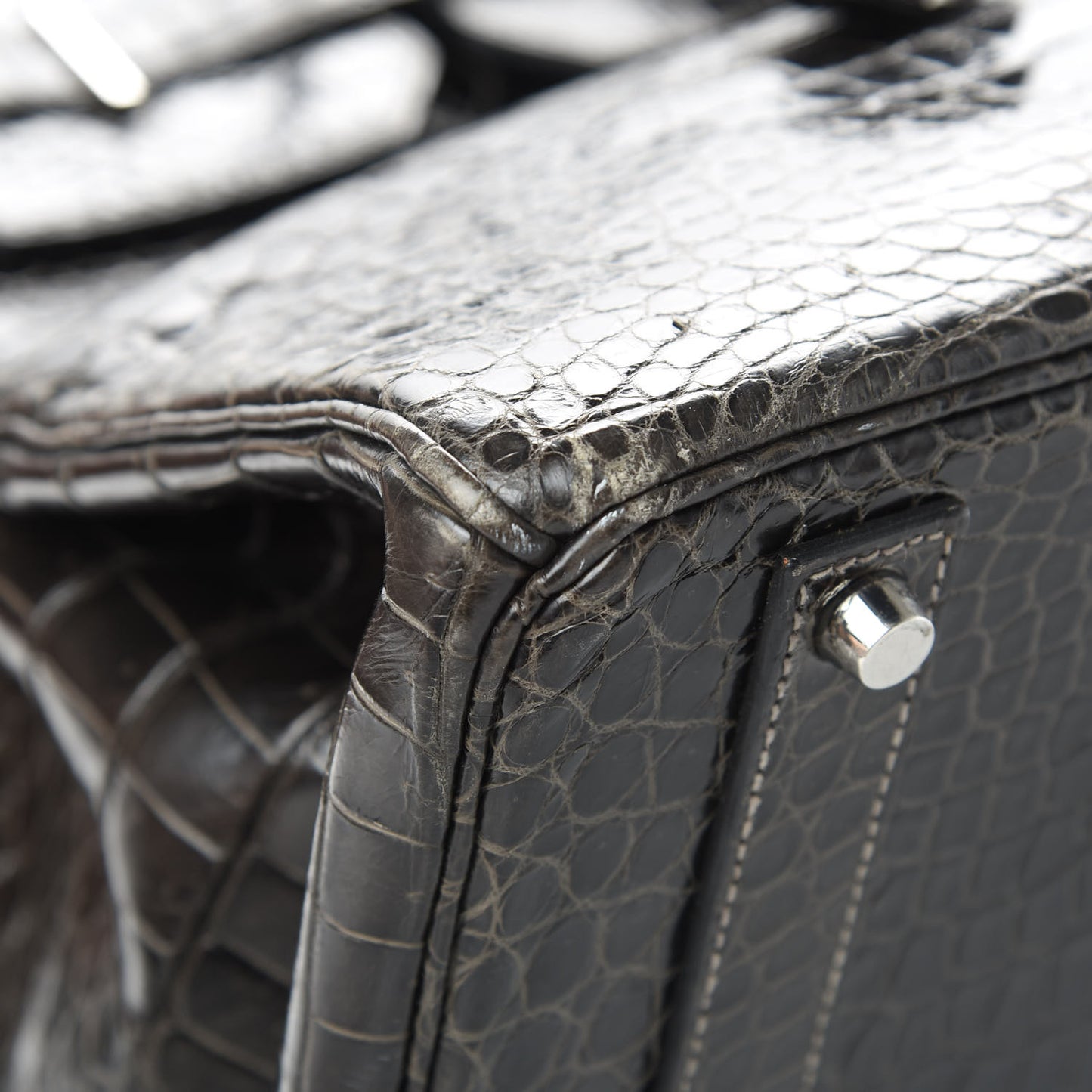 Shiny Porosus Crocodile Birkin 40 Graphite