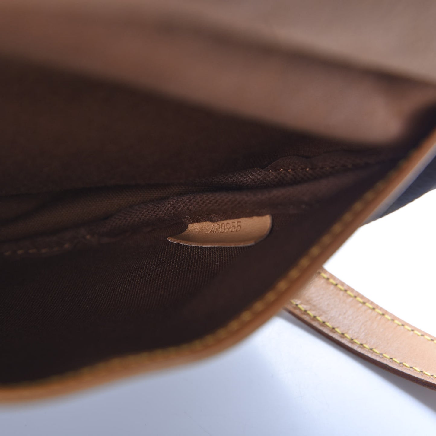 Monogram Saumur 30