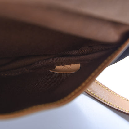 Louis Vuitton Monogram Saumur 30 9 of 11