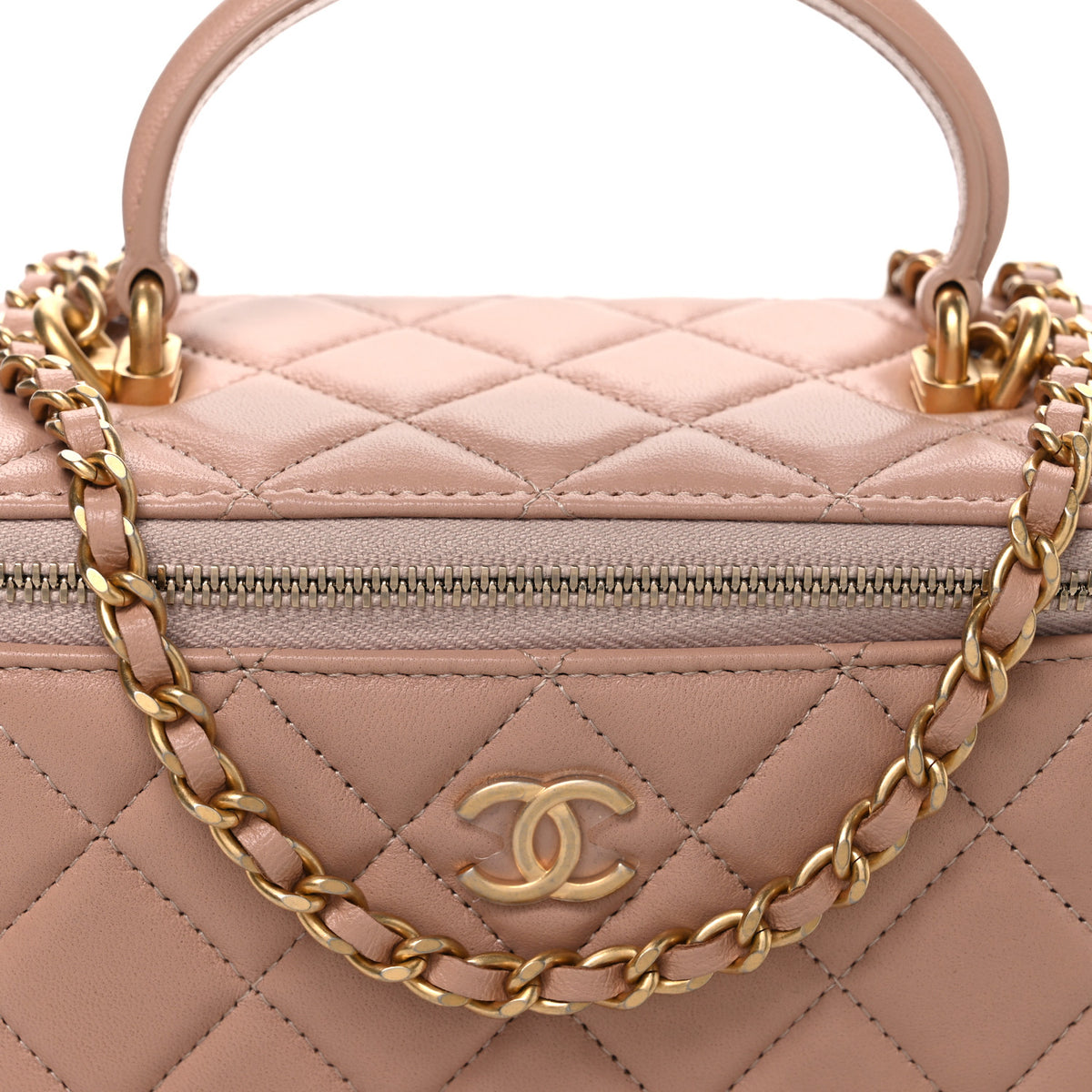 Lambskin Quilted Small Top Handle Vanity Case With Chain Beige