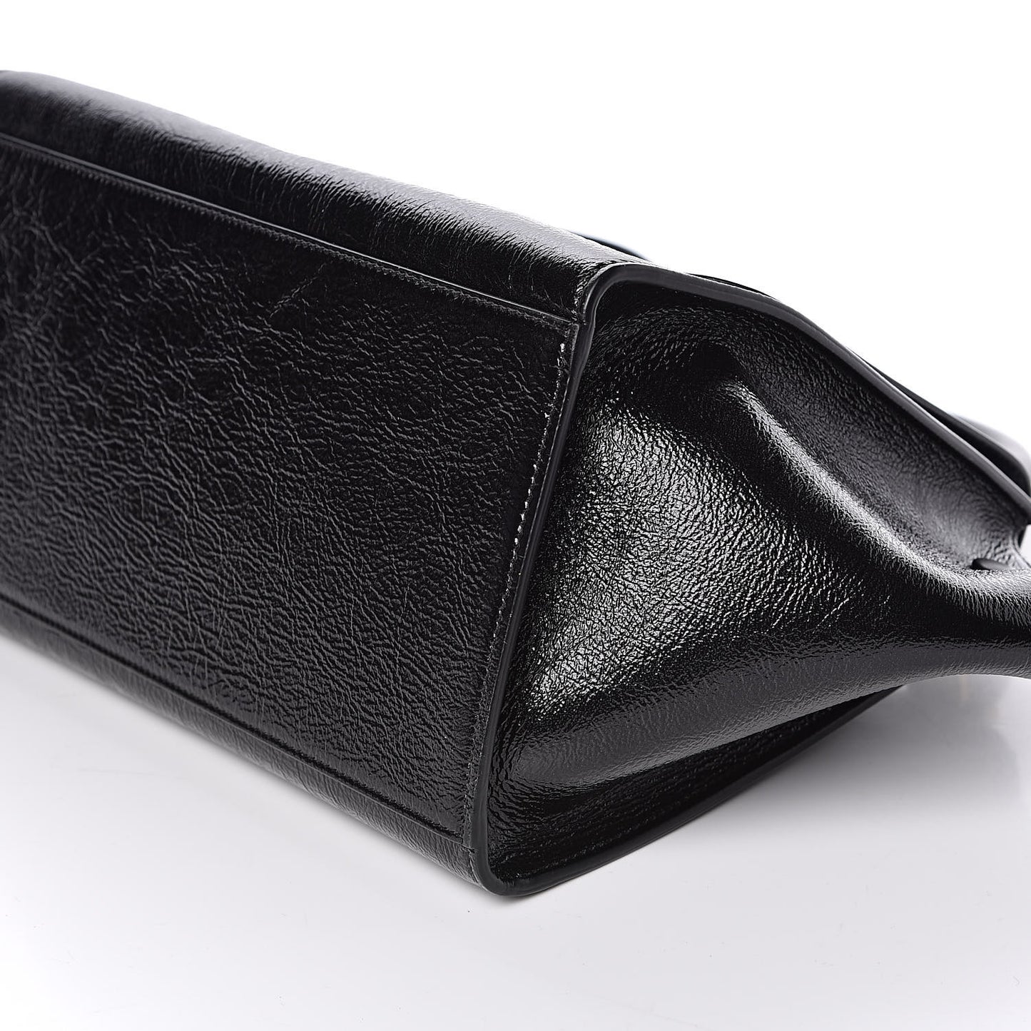 Shiny Goatskin Small Trapeze Black