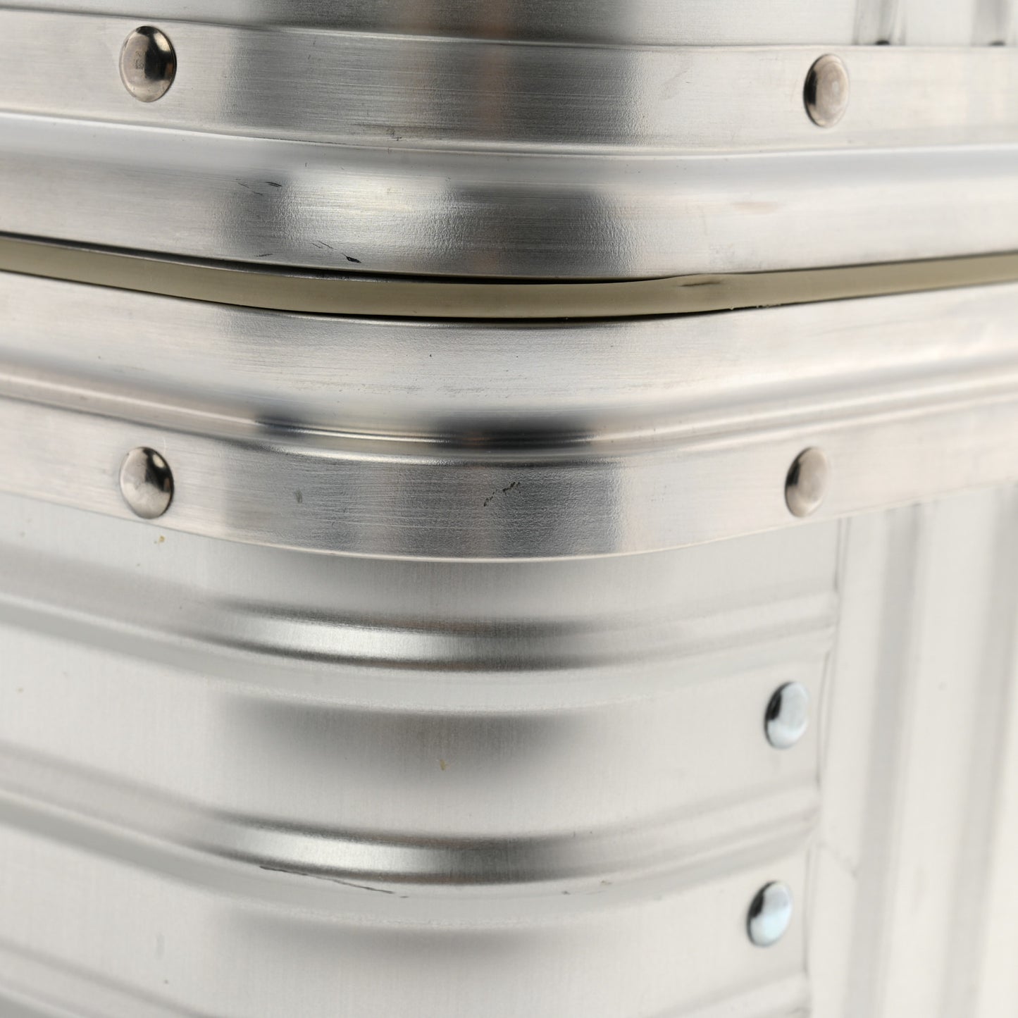 Aluminum Topas Vanity Case Silver
