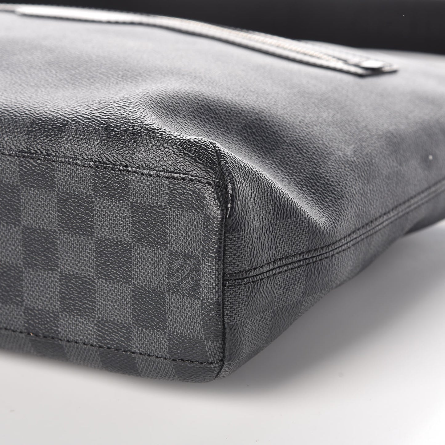 Damier Graphite Mick GM