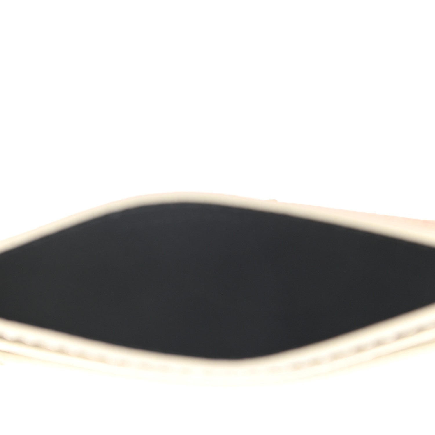 Saint Laurent Grain De Poudre Matelasse Chevron Cassandre Credit Card Case Crema Soft 5 of 8