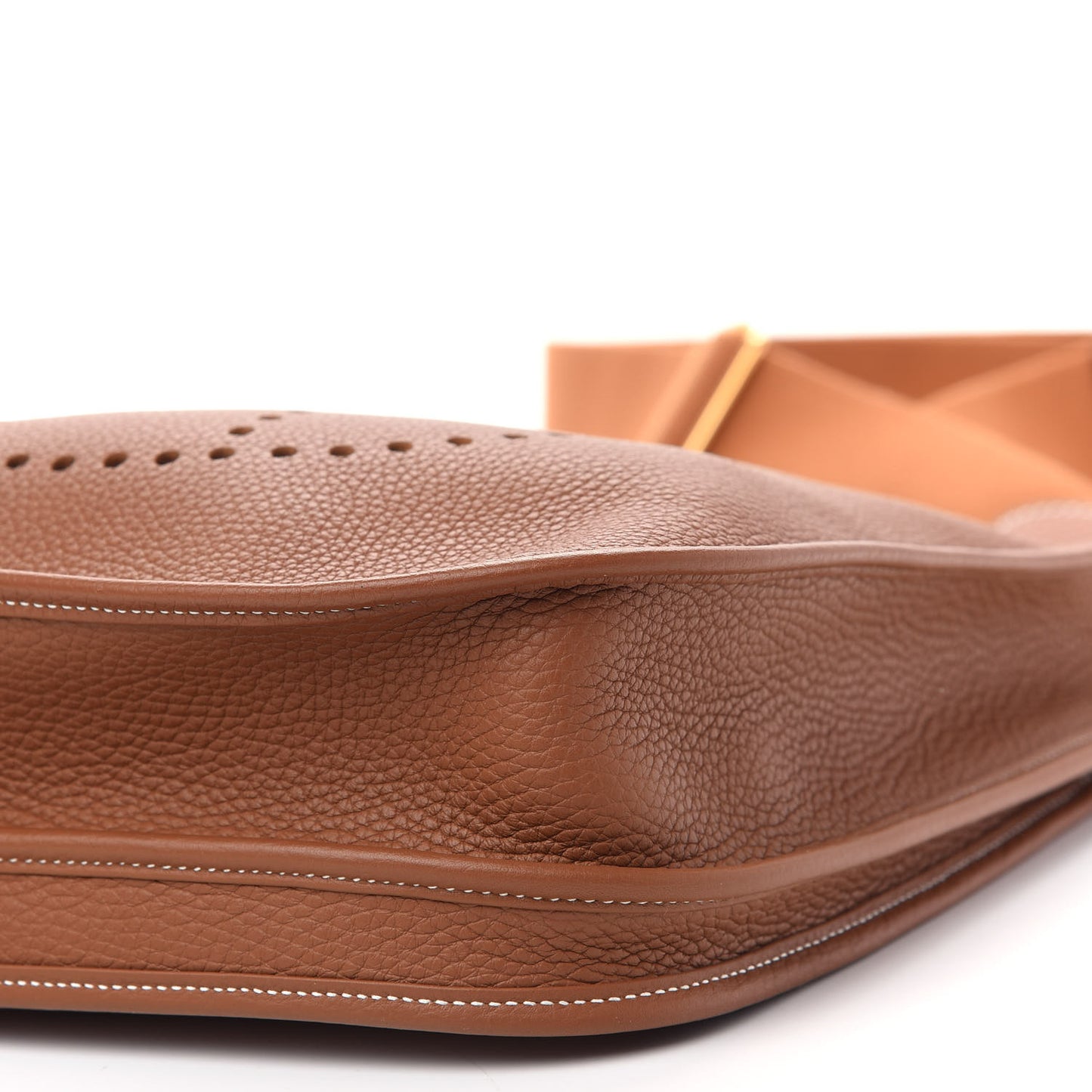 Taurillon Clemence Evelyne III PM Gold