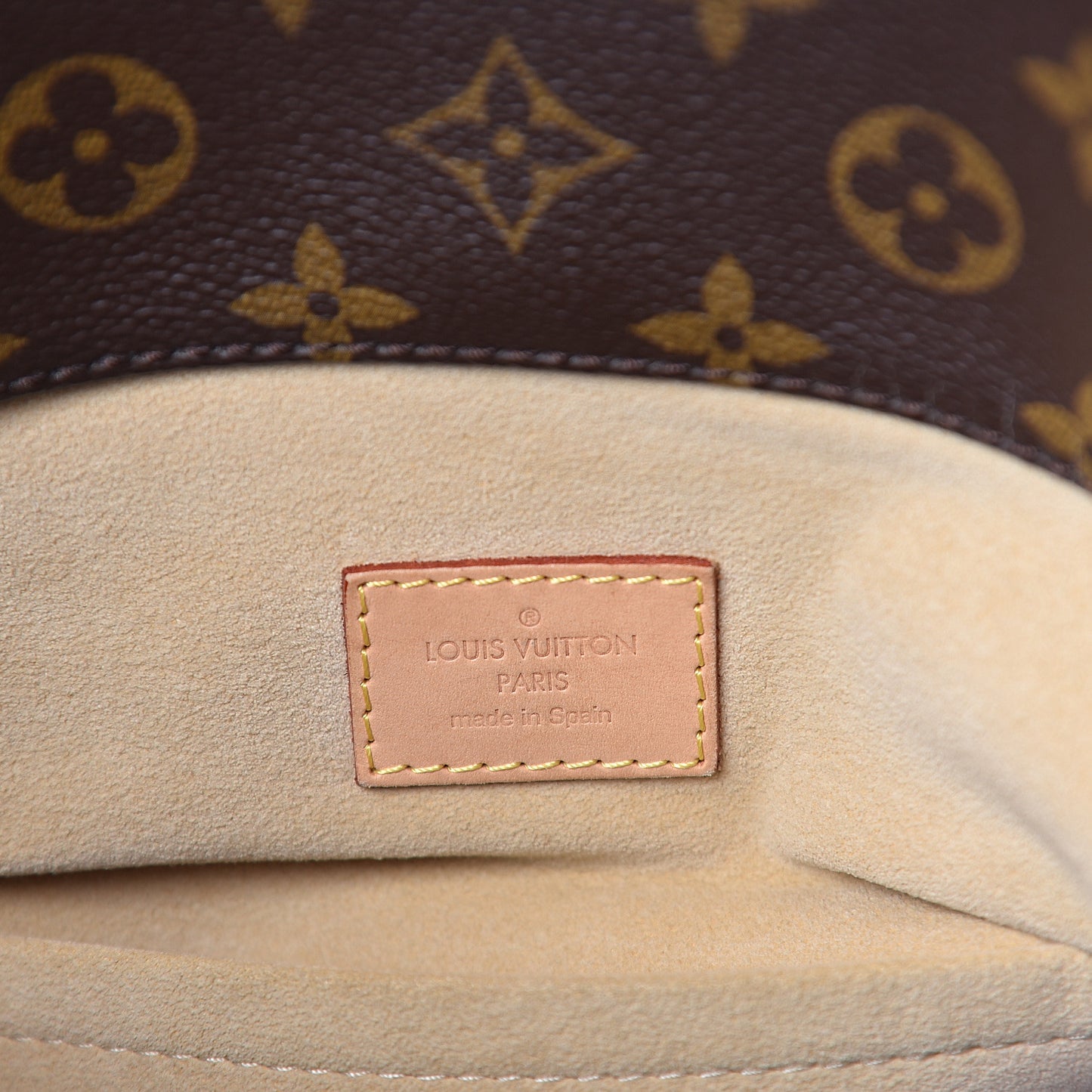 Monogram Artsy MM