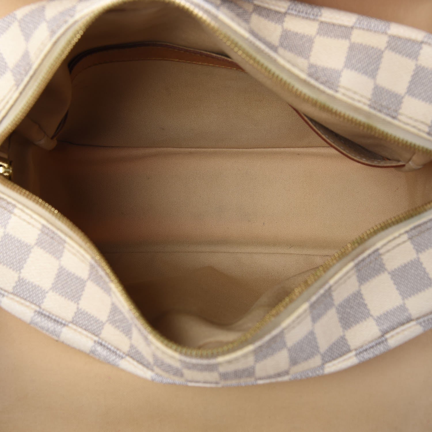 Louis Vuitton Damier Azur Naviglio 6 of 8