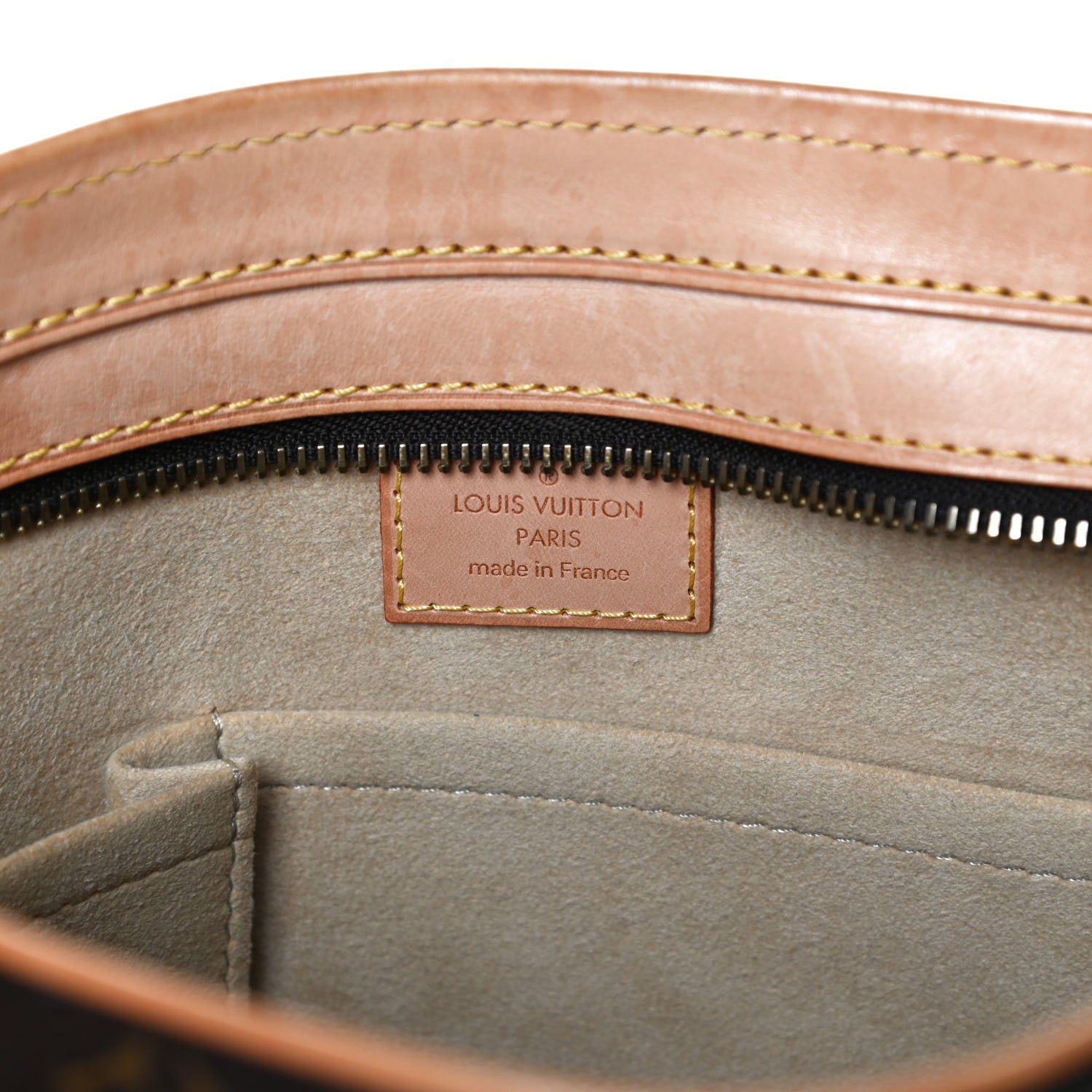 Louis Vuitton Monogram Hudson GM 5 of 15